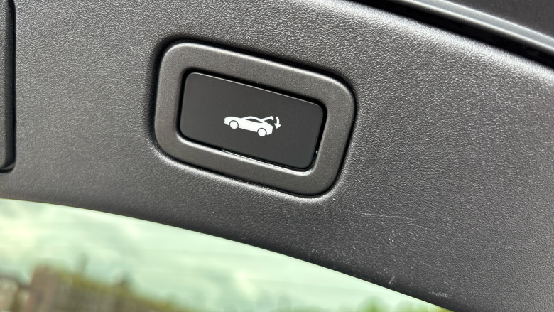 Jaguar F-Type 2.0 P300 R-Dynamic Black 2dr Auto Petrol Coupe